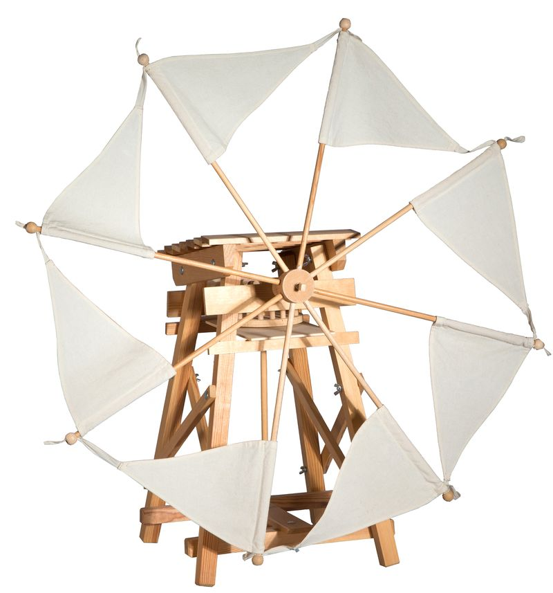 Segelwindmühle natur von Kraul freigestellt auf weißem Hintergrund