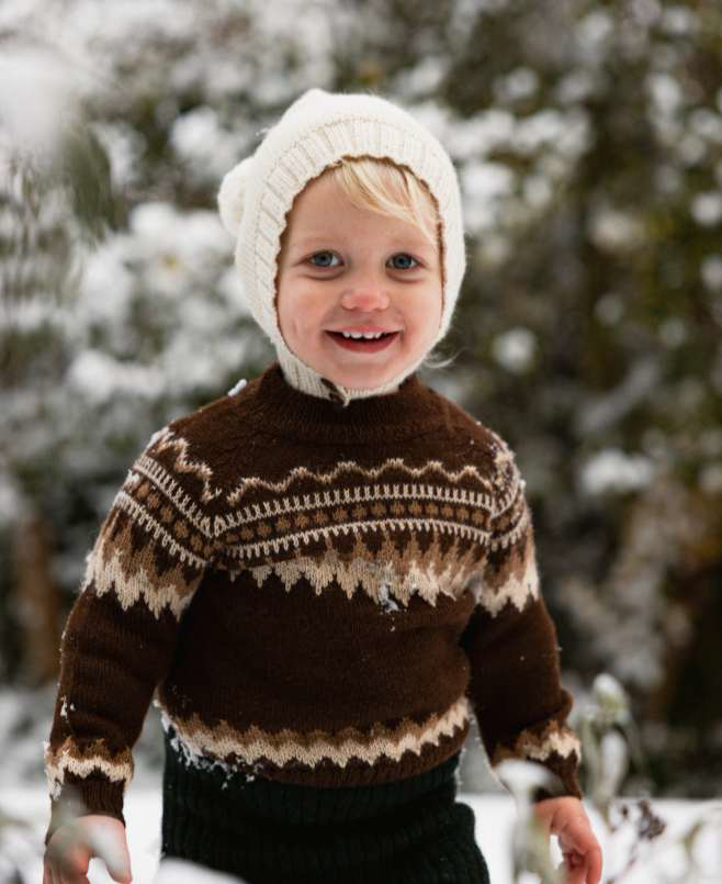 Sweater Inca | My Alpaca Copenhagen – Kind im Schnee