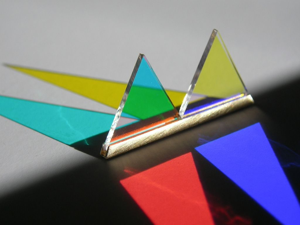 Spiegelmobile groß – vollständiges Mobile mit Edelstahlring und bunten Lichtpunkten im Dunkeln