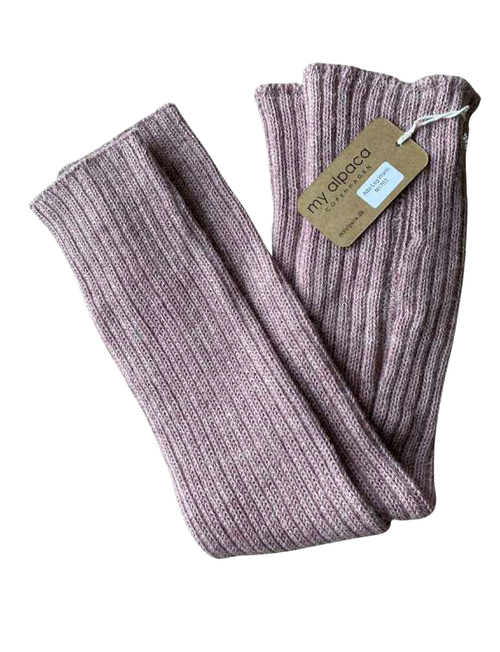 Legwarmers F-12 creme getragen